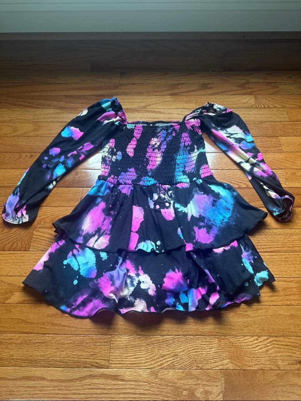 NWOT Pixie Lane Black Tie-Dye Off-Shoulder Tiered Dress
